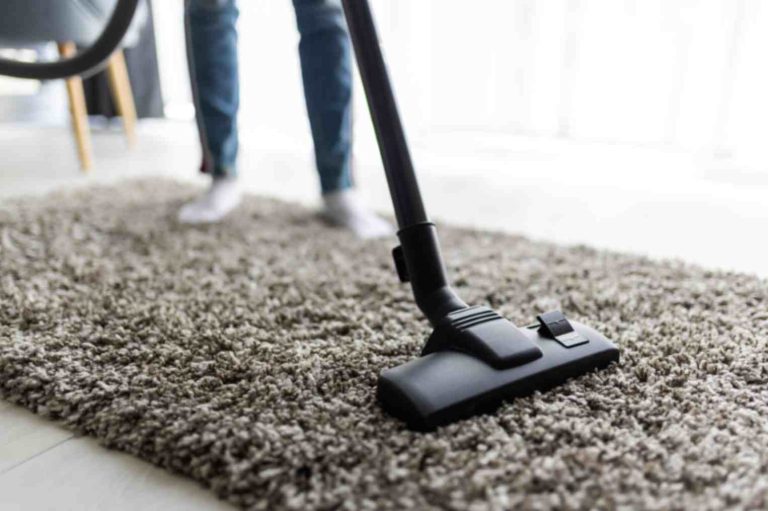 Why Commercial Carpet Cleaning in Swindon Is Essential for Office Hygiene